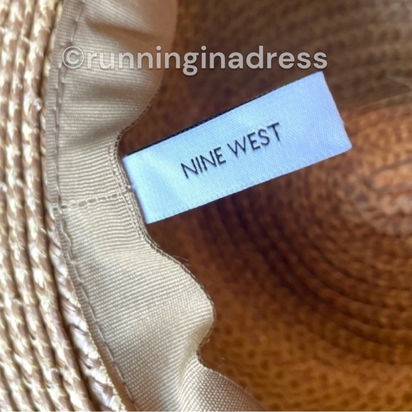 Nine West Packable Wire Brim Straw Sun Hat - Picture 10 of 10